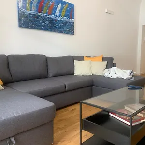 https://cala-nera-luxury-apartment.palermohotels.org